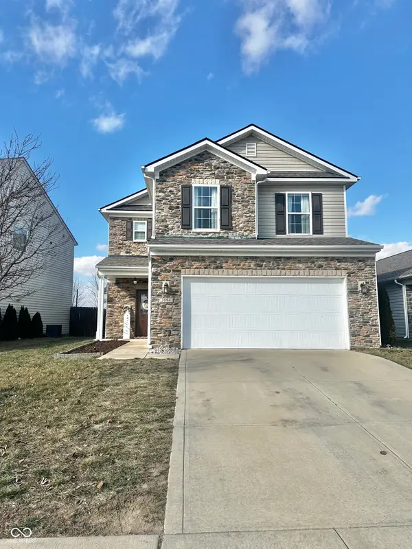2094 Shadow Creek Boulevard, Columbus, IN 47201