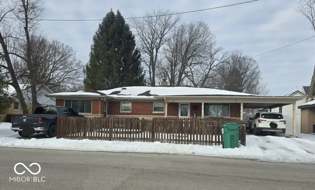 3 W Boone Street, Cloverdale, IN 46120 - #1