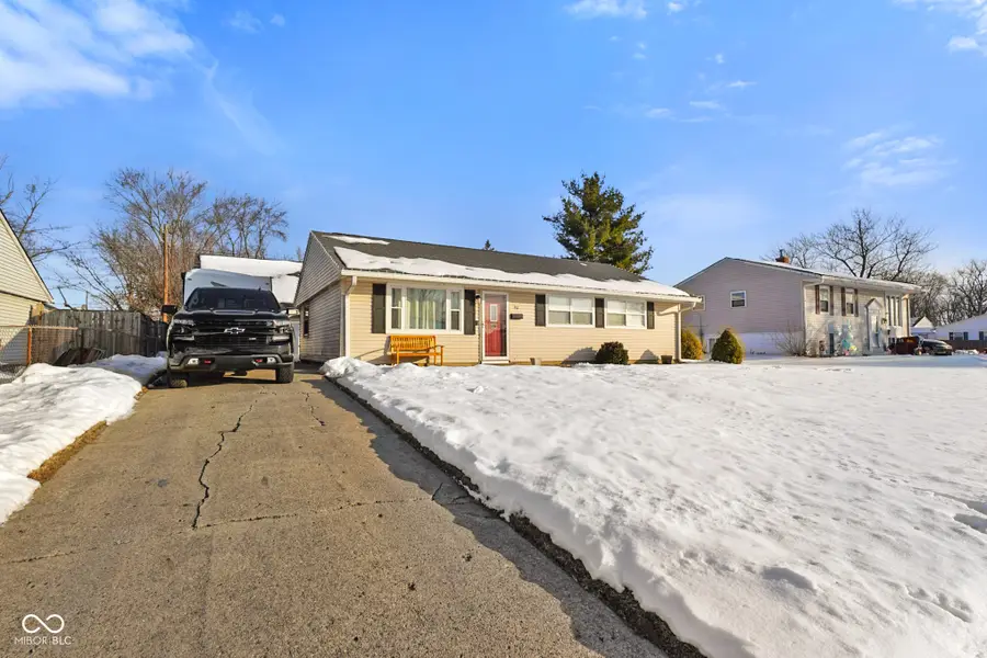 90 Crestwood Drive, Mooresville, IN 46158 - #2