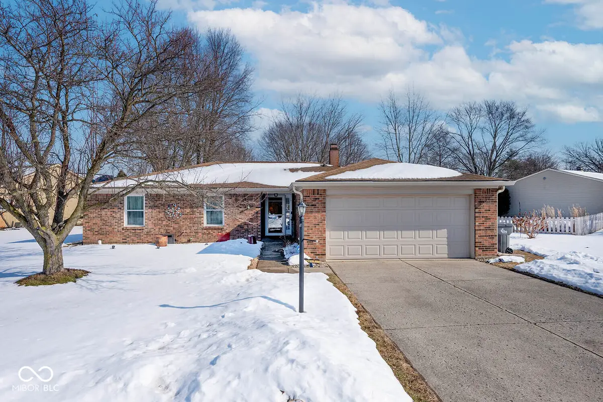 8313 Castle Ridge Lane, Indianapolis, IN 46256 - Image #1