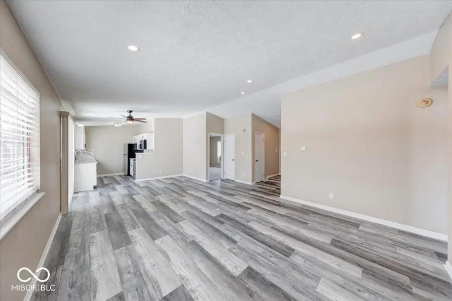 5135 Brouse Court, Indianapolis, IN 46237 - Image #3