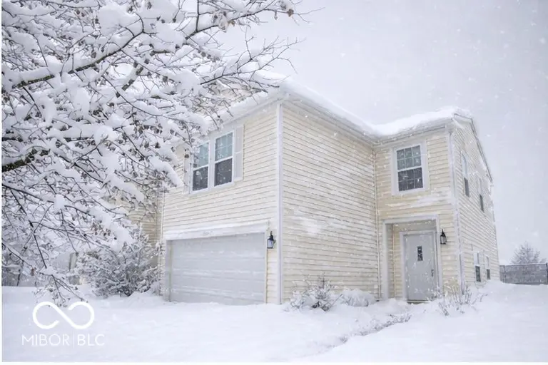 3530 Cork Bend Drive, Indianapolis, IN 46239 - #2