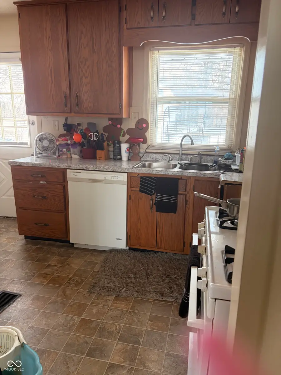 8123 Patton Drive, Lawrence, IN 46226 - Image #2