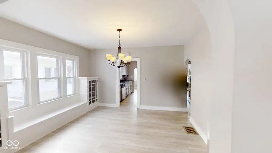 27 Beechgrove Avenue, Batesville, IN 47006 - Image #3