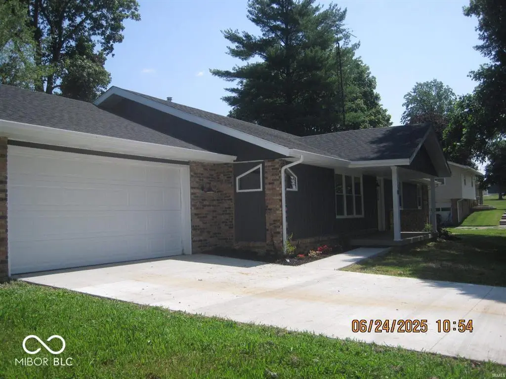 4308 E Maple Manor Parkway, Muncie, IN 47302 - Image #1