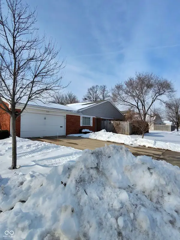 7644 Vintage Circle, Lawrence, IN 46226