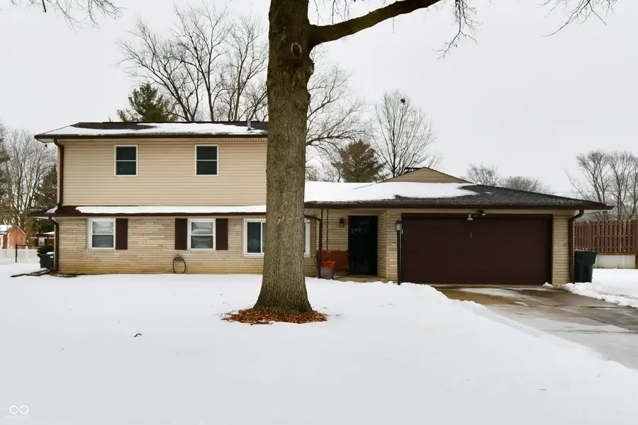 17 Roselawn Avenue, Brownsburg, IN 46112 - #2