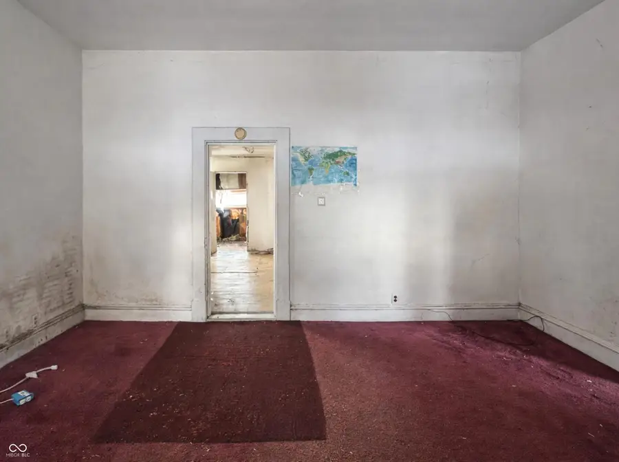 1114 E Jackson Street, Muncie, IN 47305 - #2