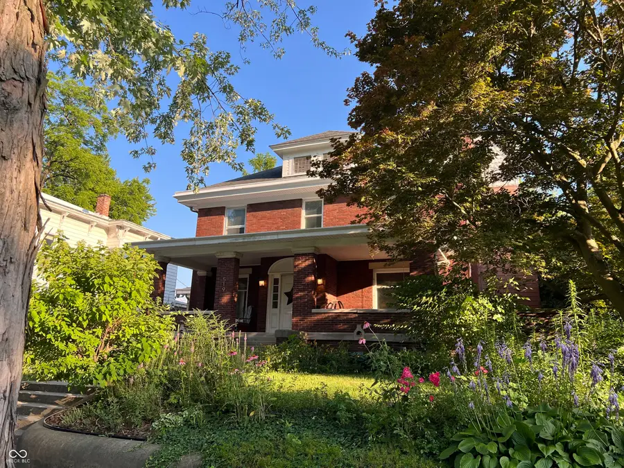 519 E Wabash Avenue, Crawfordsville, IN 47933 - #2