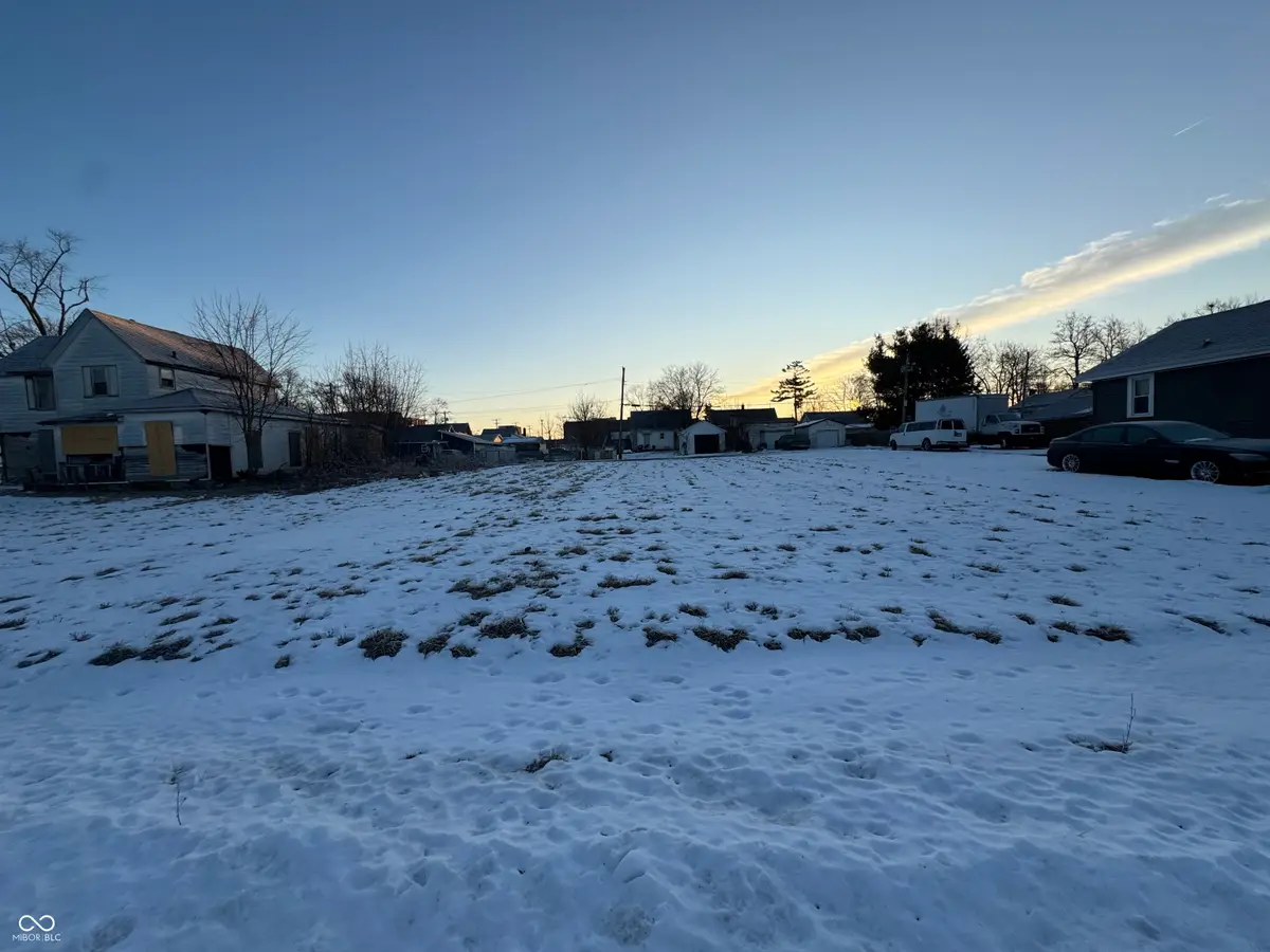 2220 Lincoln Street, Anderson, IN 46016 - #1