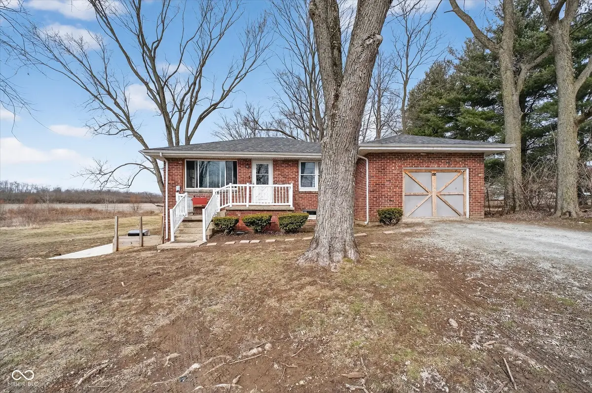 2484 E 360 N, Anderson, IN 46012 - #1