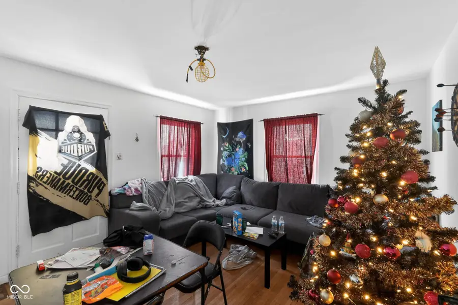 2233 W 8th Street, Muncie, IN 47302 - #3