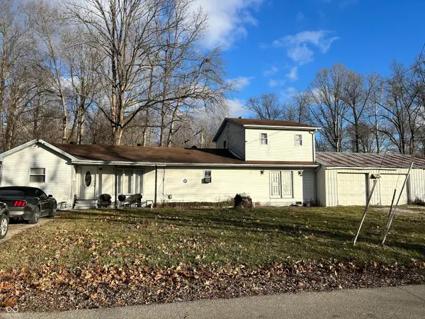 1221 N 3rd Street, Austin, IN 47102