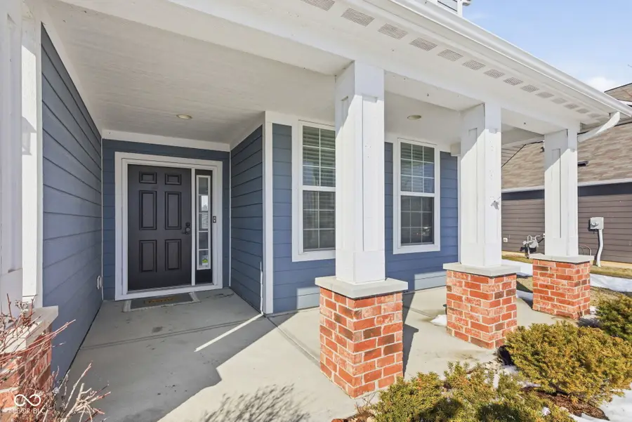 15317 Eastpark Circle W, Fishers, IN 46037 - #2