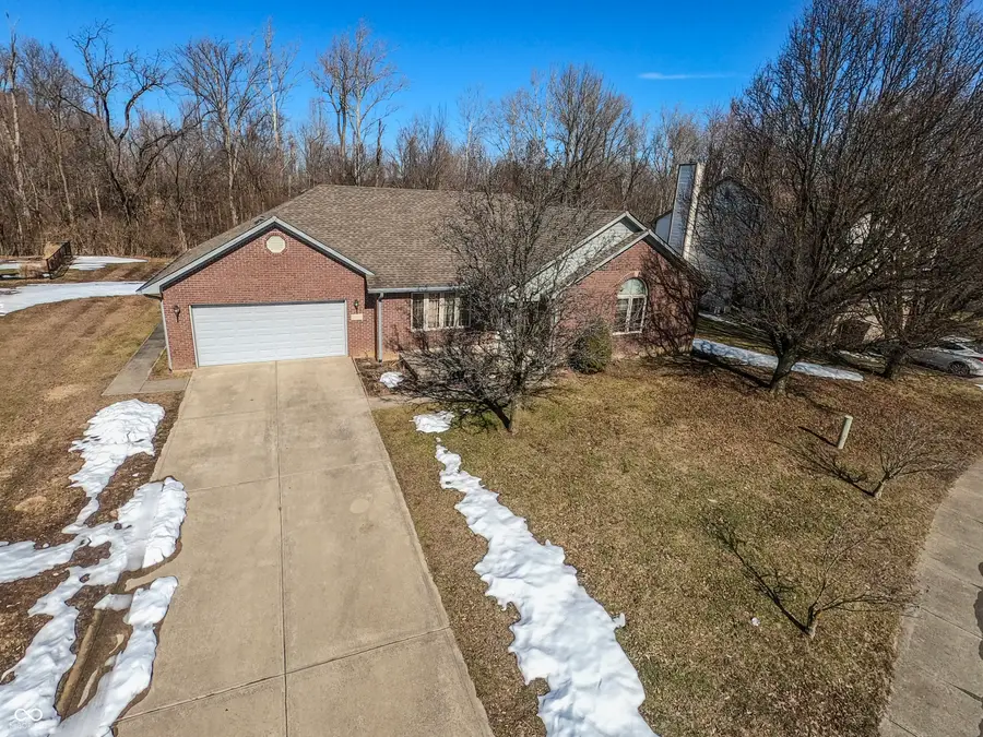 16 Northlake Drive, Trafalgar, IN 46181 - #2