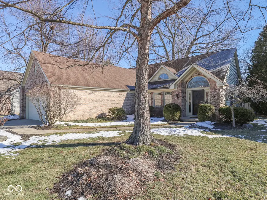11501 Woodview East Drive, Carmel, IN 46032 - #3