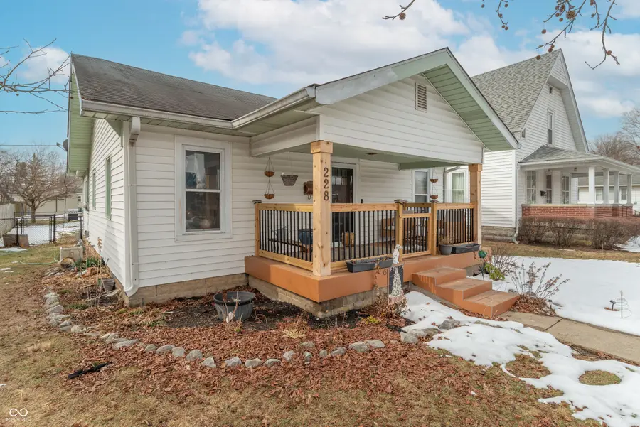 228 Shaw Street, Plainfield, IN 46168 - #3