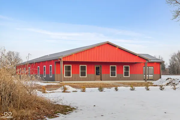 8615 S 150 W, Columbus, IN 47201