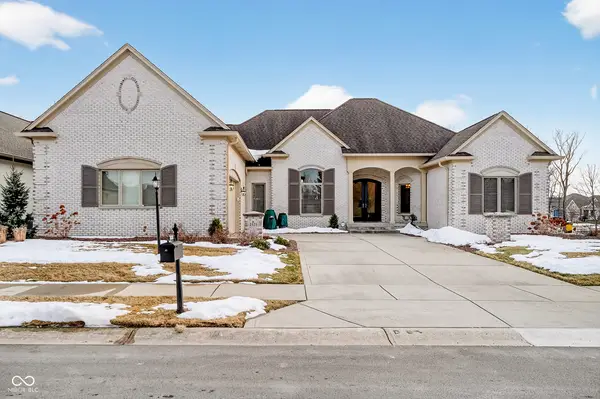 2123 Renegade Court, Carmel, IN 46032