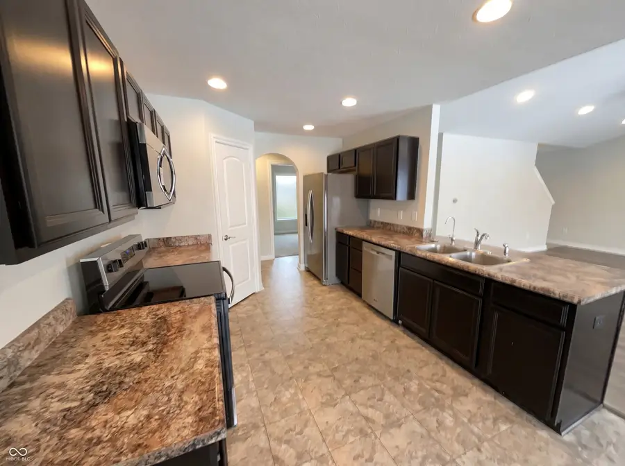 2870 Avebury Way, Brownsburg, IN 46112 - #2