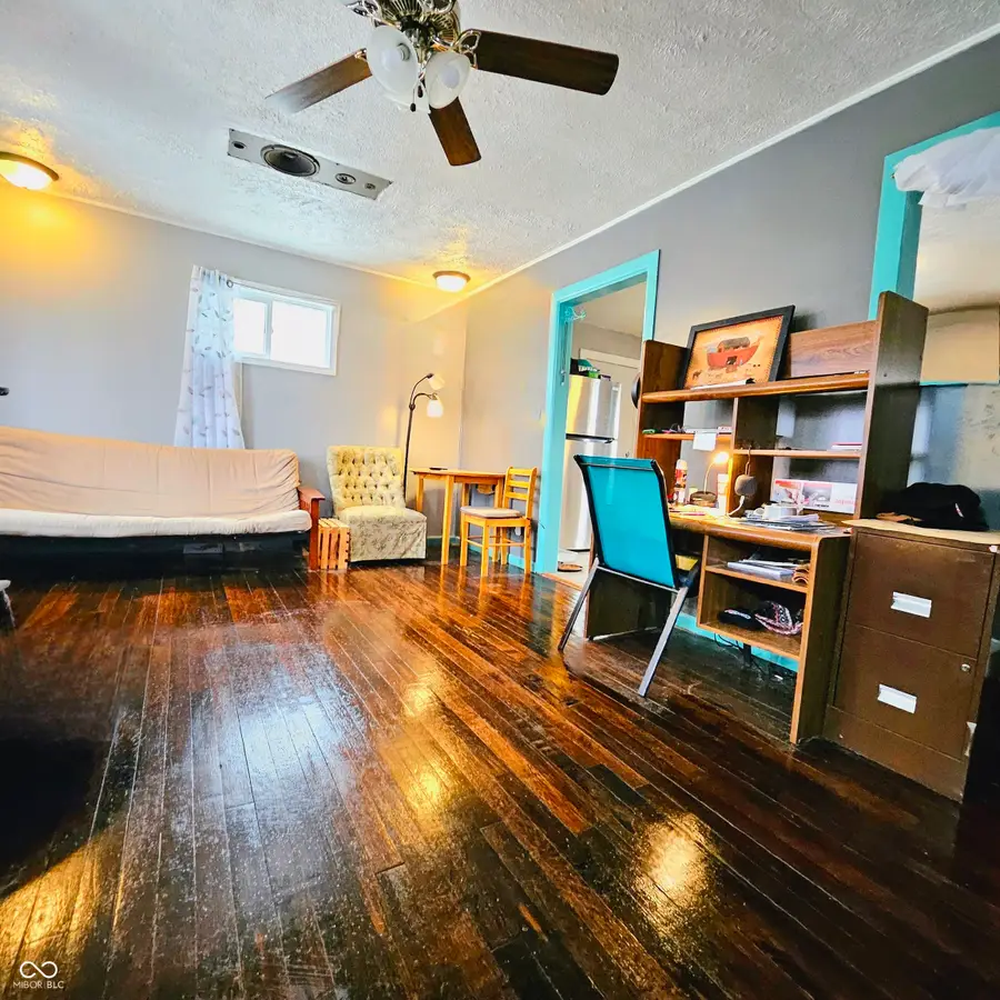 1525 E 23rd Street, Muncie, IN 47302 - #3