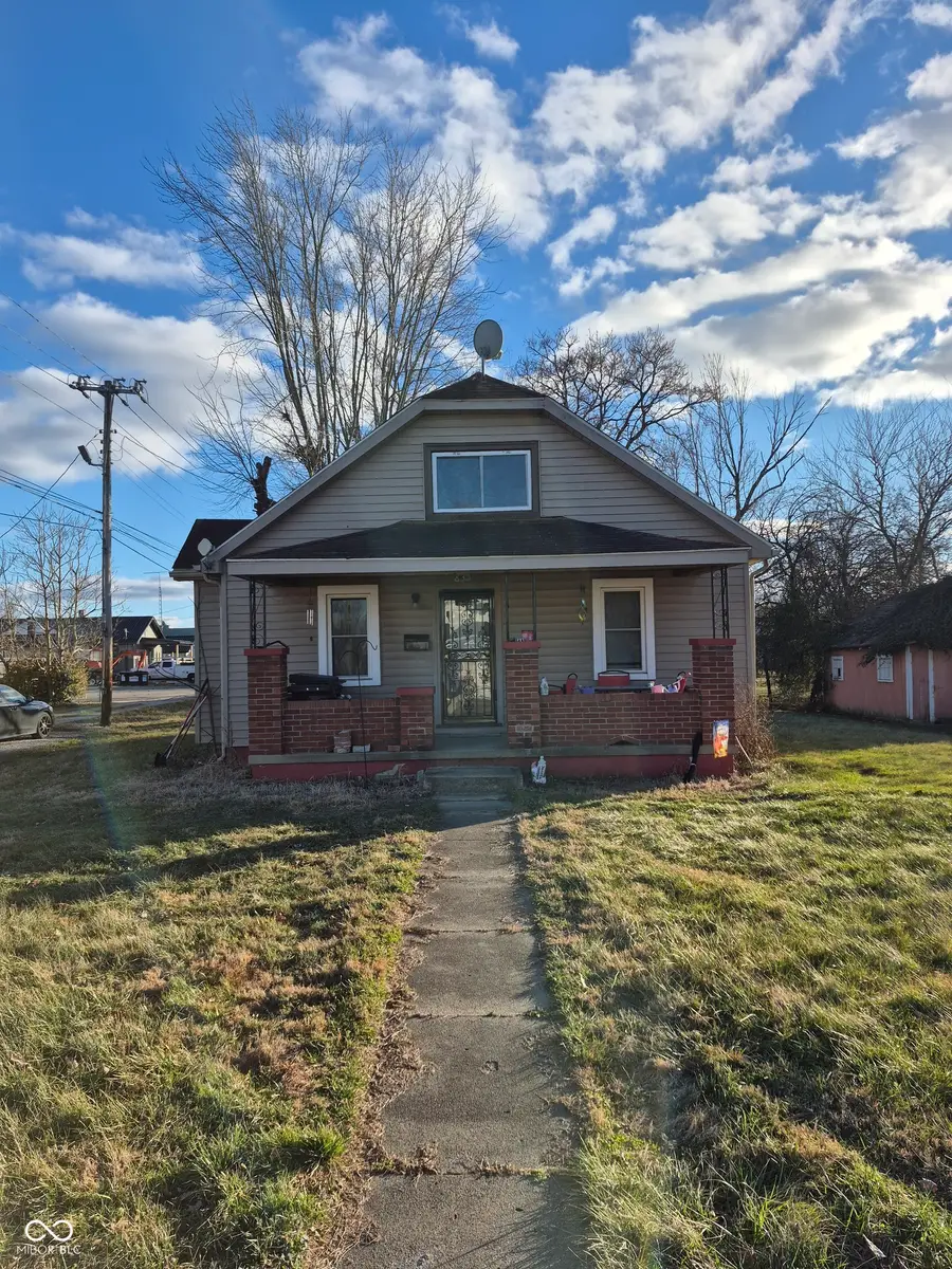 835 Allen Street, Scottsburg, IN 47170 - #2