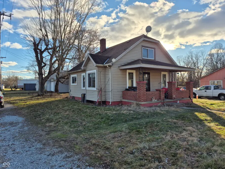 835 Allen Street, Scottsburg, IN 47170 - #3