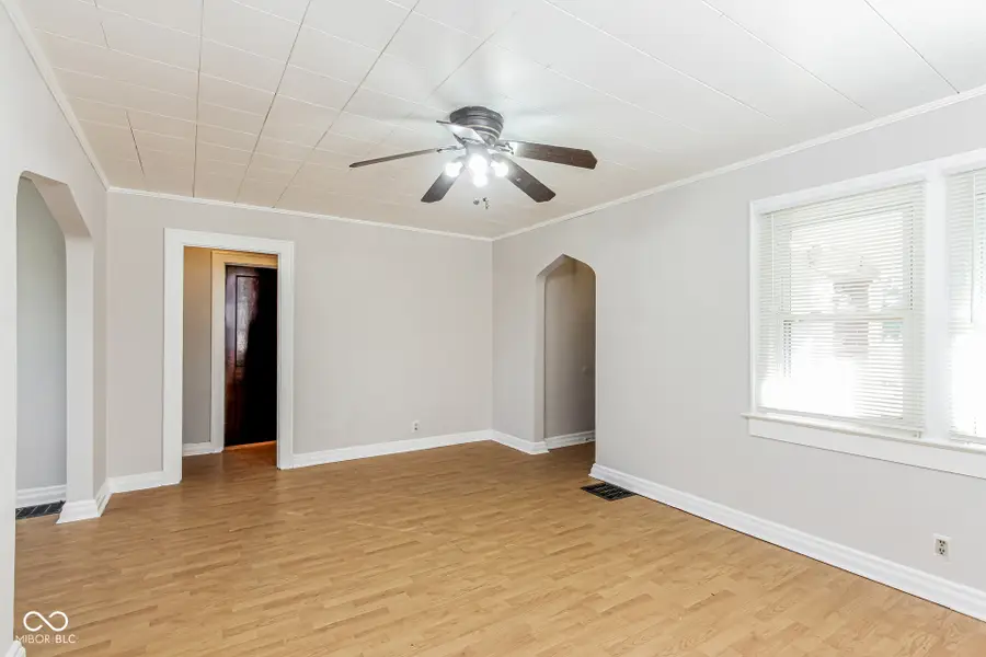 1860 W Wyoming Street, Indianapolis, IN 46221 - #3