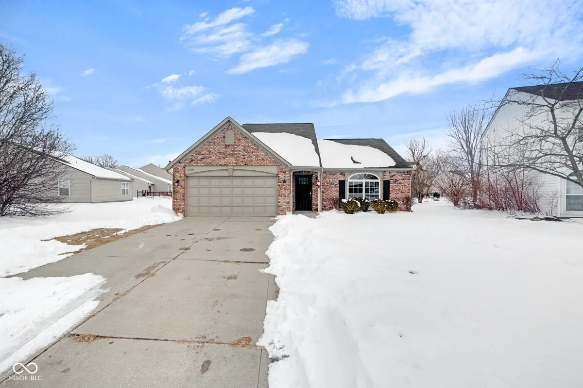 6318 Pickwick Court, Zionsville, IN 46077 - #1