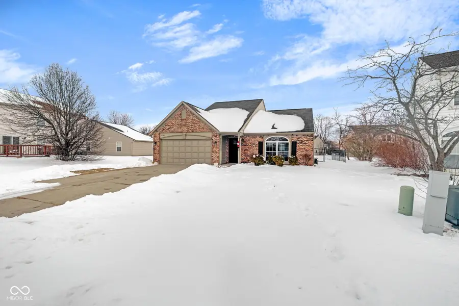 6318 Pickwick Court, Zionsville, IN 46077 - #3