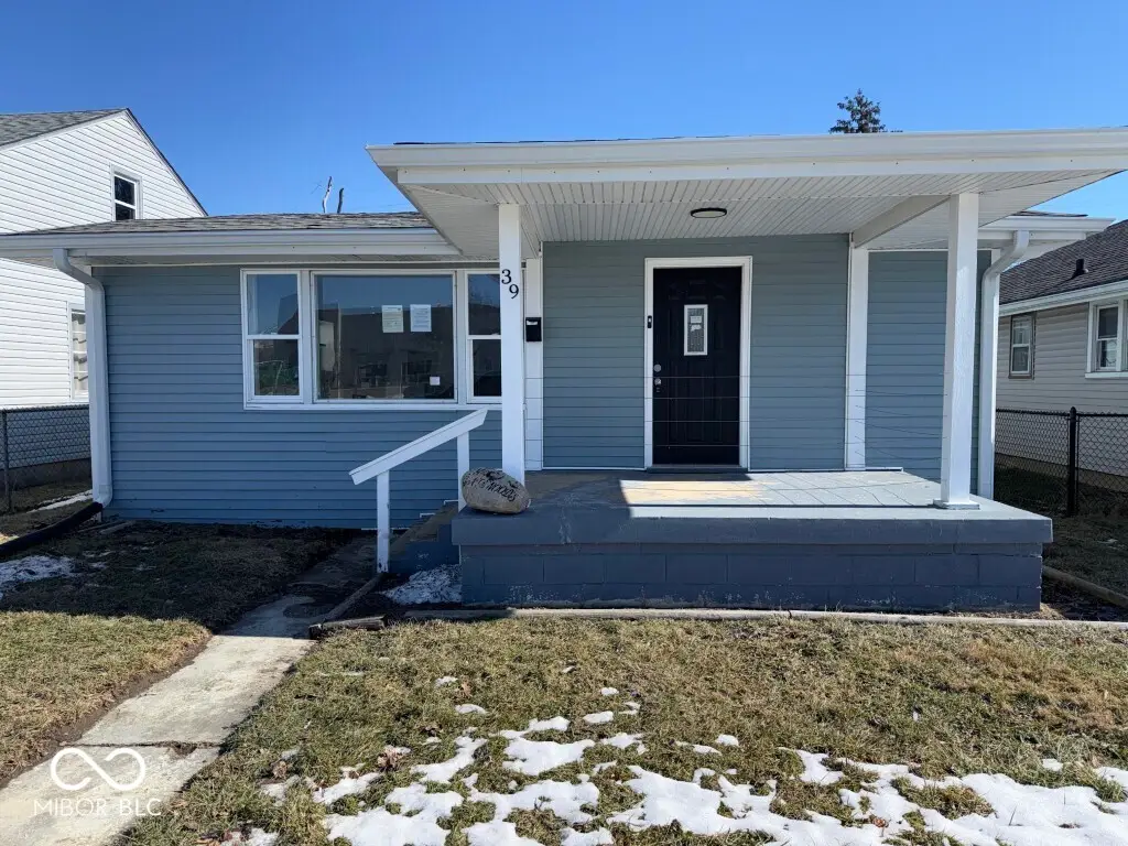 39 N 18th Avenue, Beech Grove, IN 46107 - #1