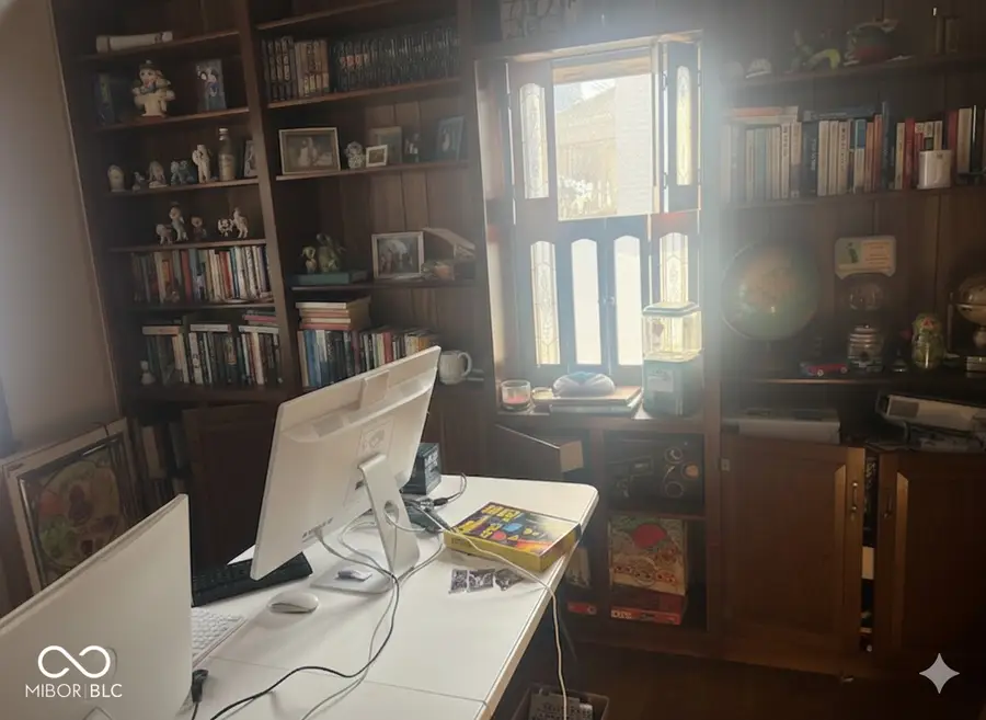 313 N Mill Street, Fairmount, IN 46928 - #3