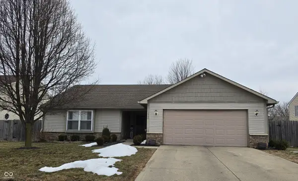 1540 Pebble Beach Drive, Franklin, IN 46131