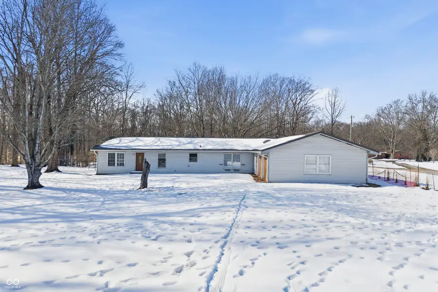 8121 N Fox Hollow Road, Bloomington, IN 47408 - #2