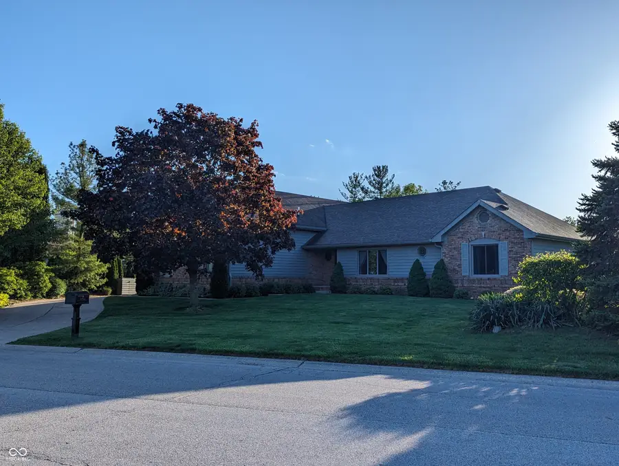 624 Hacienda Place, Greenwood, IN 46143 - #3