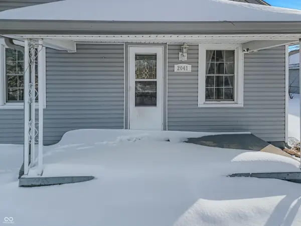 2041 Mckinley Avenue, Columbus, IN 47201