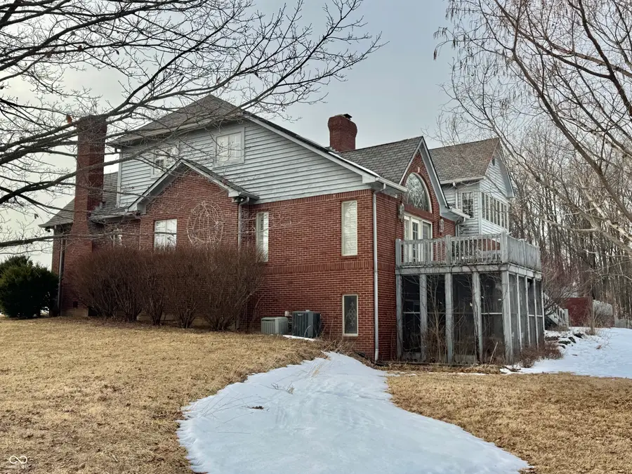 7038 W Us 40, Coatesville, IN 46121 - #3