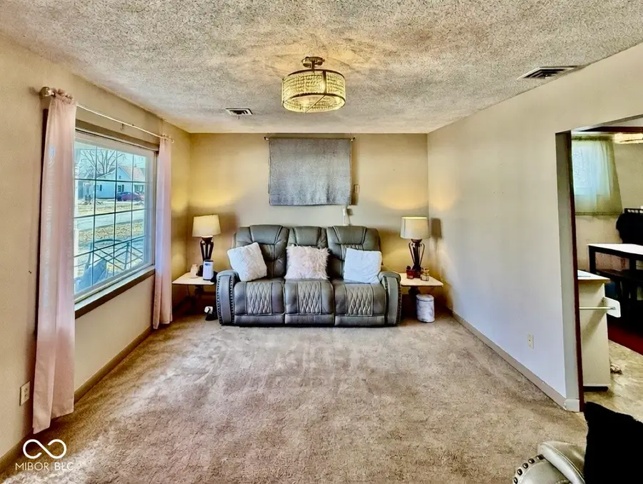 169 NE F Street Ne, Linton, IN 47441 - #3