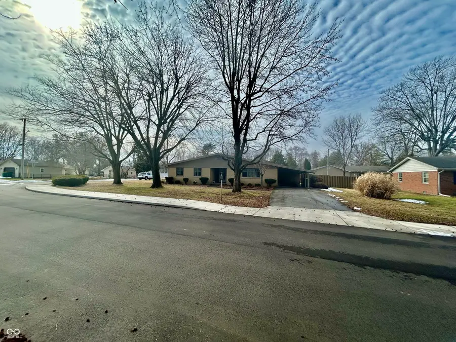 41 N Middleton Drive, Franklin, IN 46131 - #3