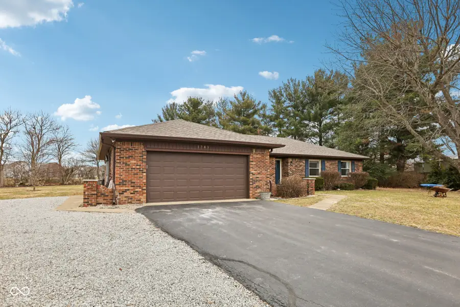 1243 James Drive, Avon, IN 46123 - #3