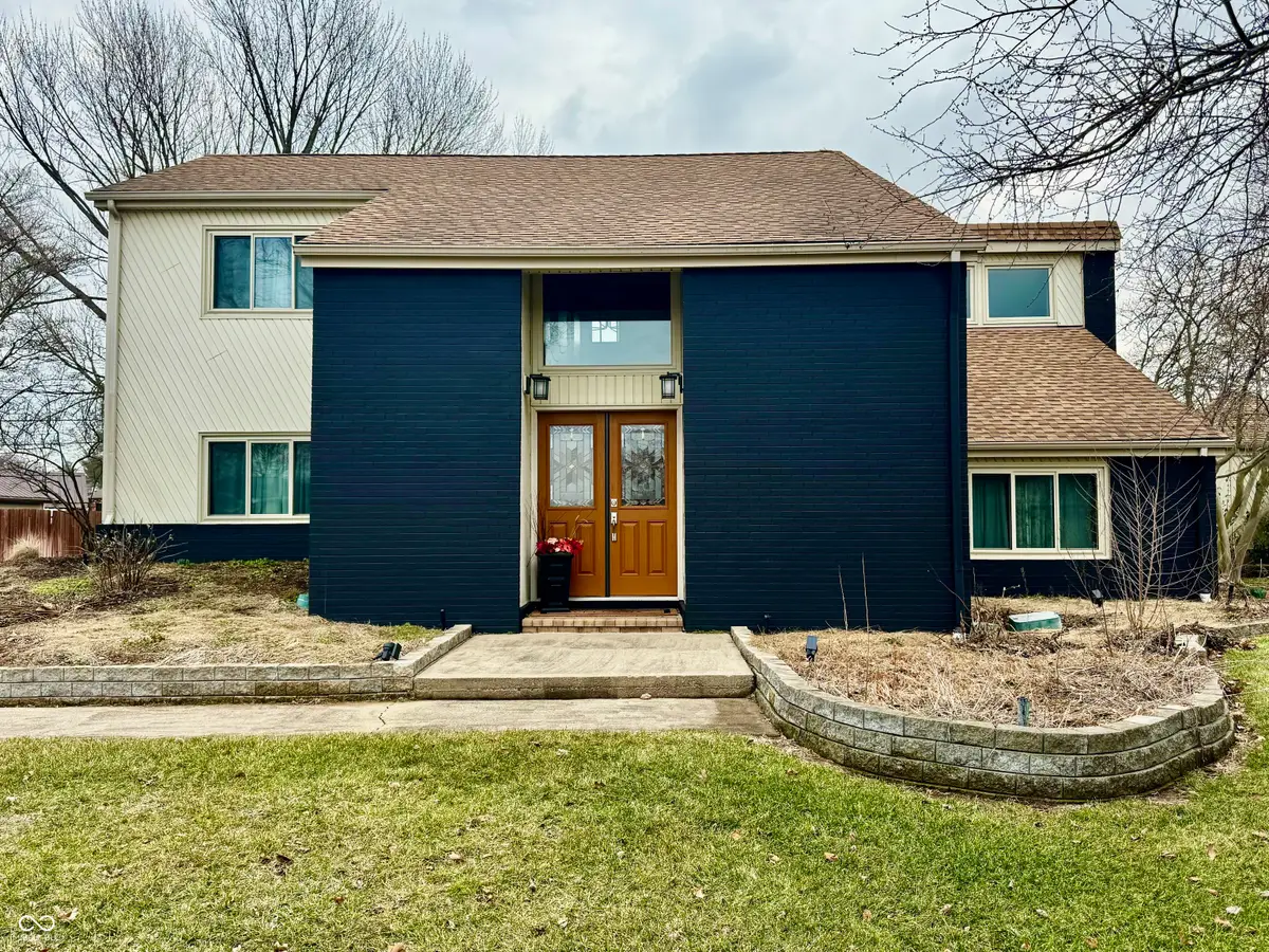 560 Sir Lancelot Drive, Seymour, IN 47274 - #1