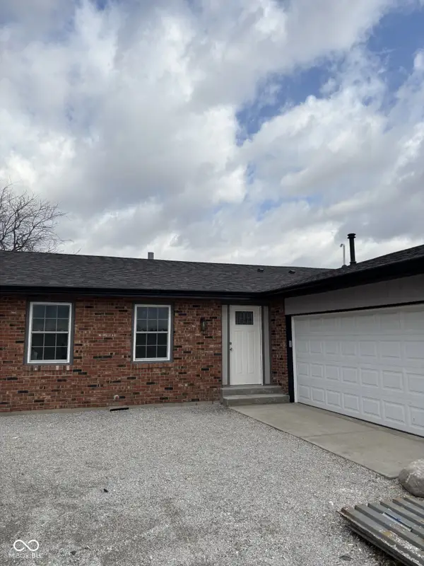 2074 W 300 S, Shelbyville, IN 46176