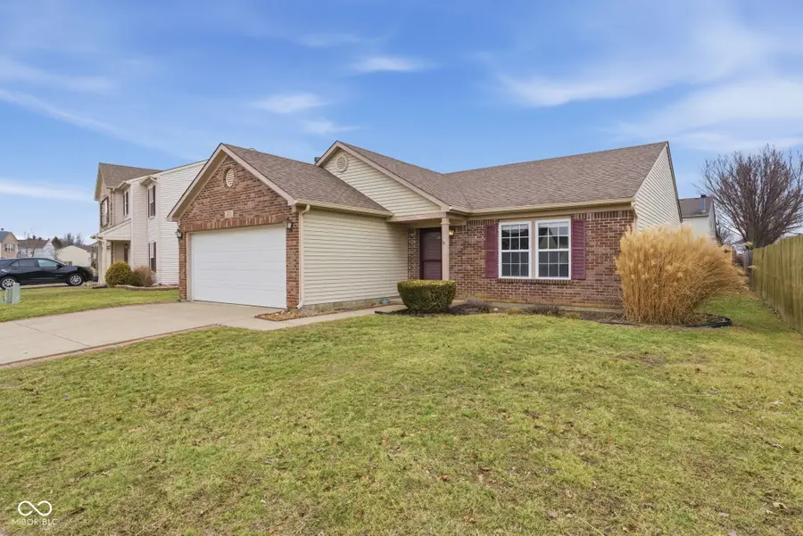 2253 Summerfield Drive, Plainfield, IN 46168 - #2