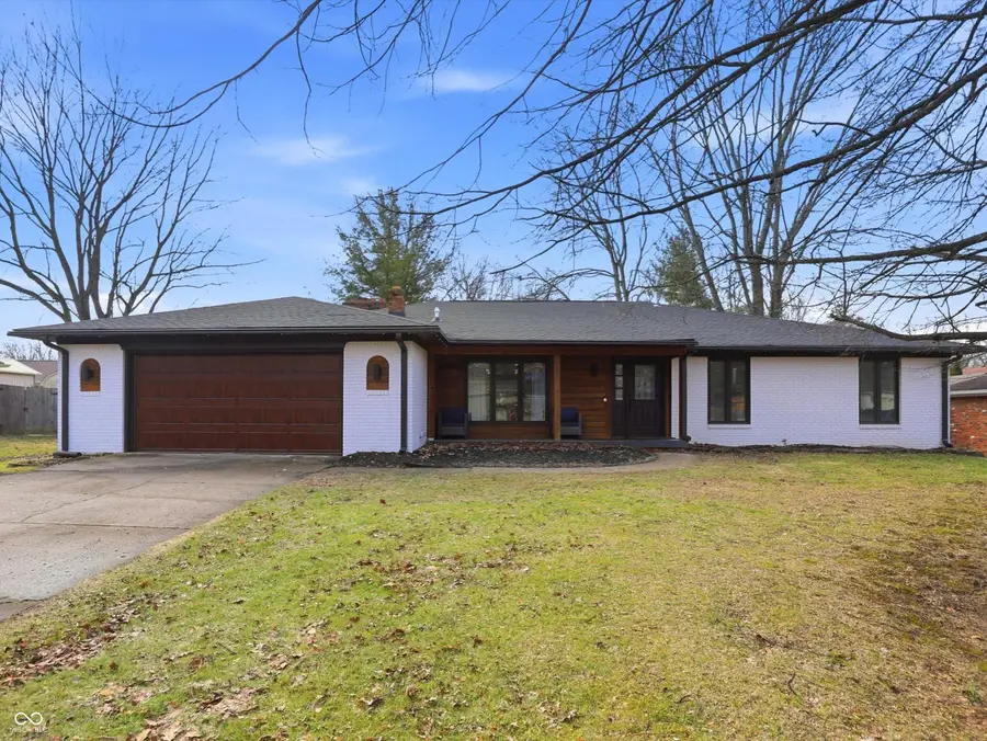 891 Sleepy Hollow Place, Greenwood, IN 46142 - #2