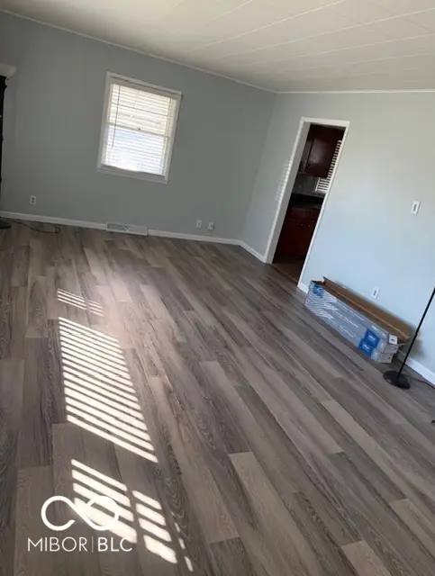 1006 E Jackson Street, Hope, IN 47246 - #2