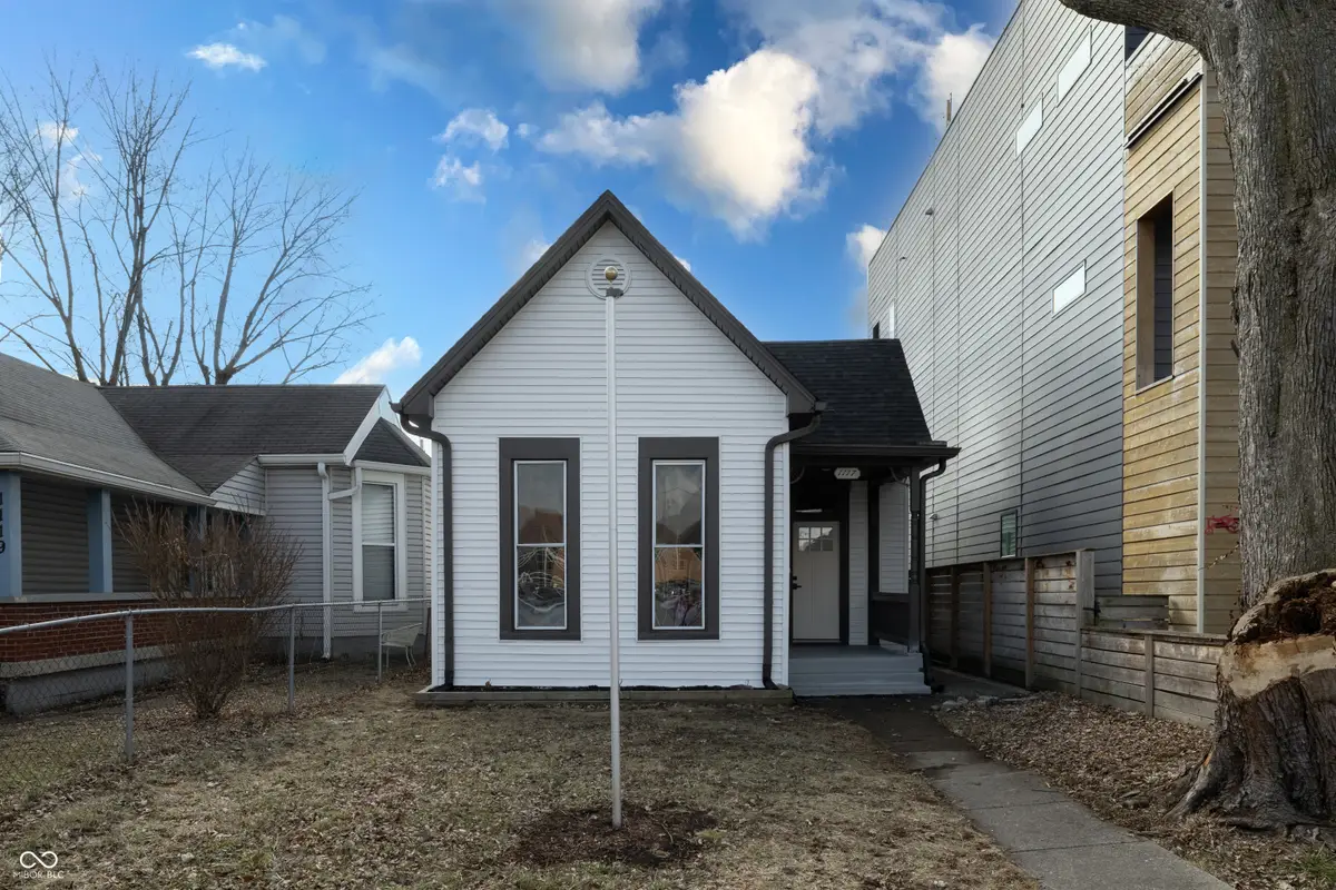 1117 Woodlawn Avenue, Indianapolis, IN 46203 - #1
