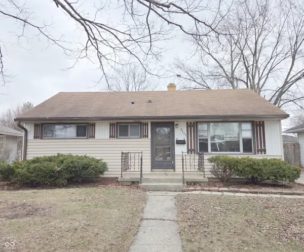 4761 Wellington Avenue, Lawrence, IN 46226