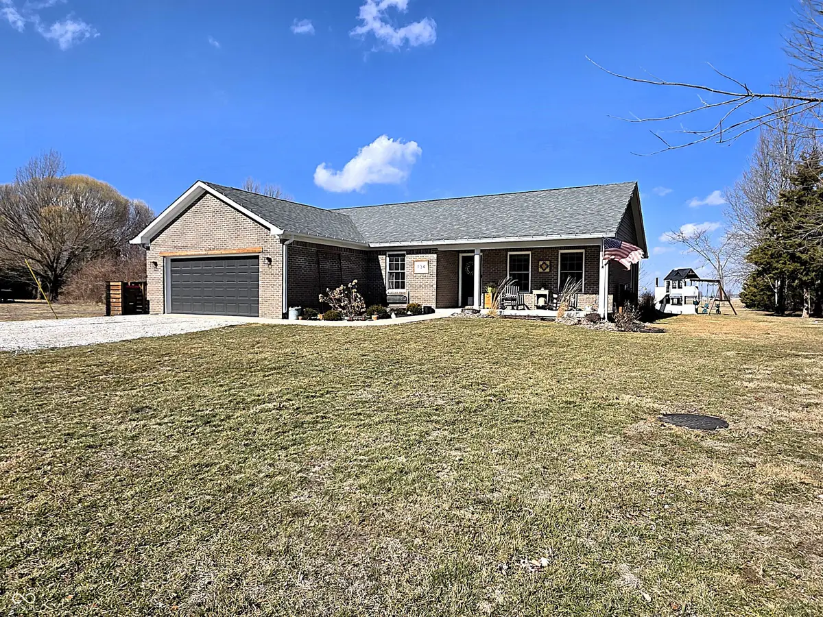 134 Lincoln Hills, Coatesville, IN 46121 - #1