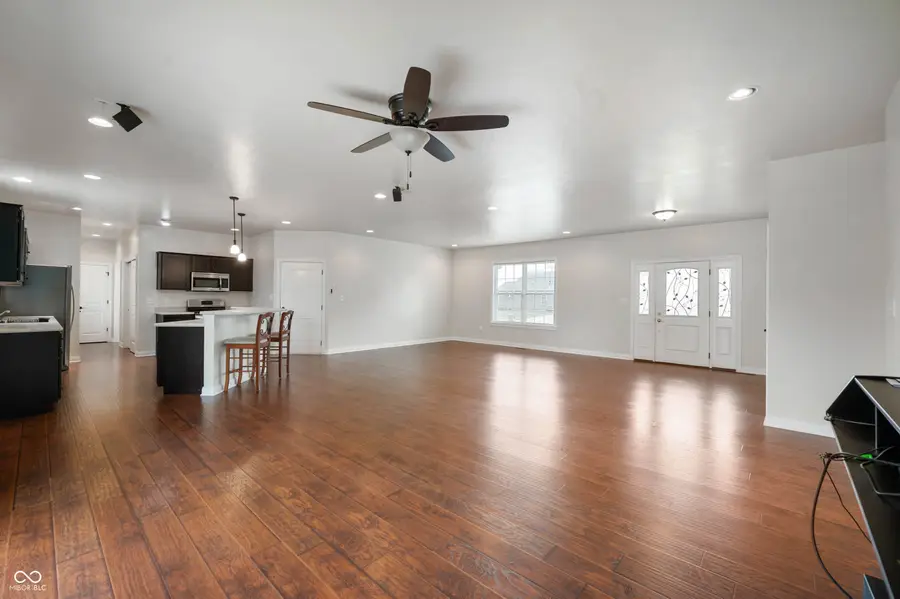 5026 W Stonehaven Lane, New Palestine, IN 46163 - #3