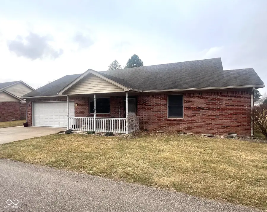 61 N Deer Cliff Drive, Crawfordsville, IN 47933 - #2